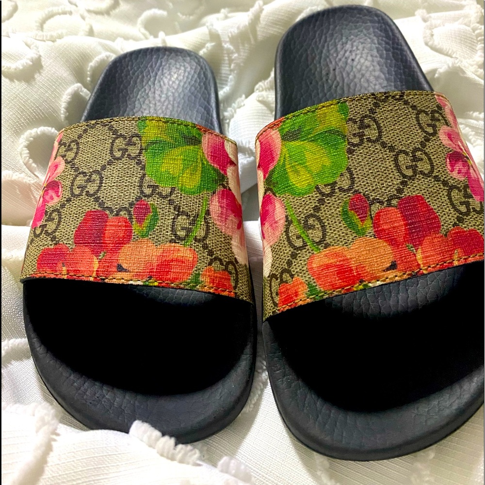 Size 5 girls slides